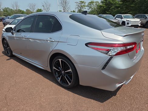 Certified 2018 Toyota Camry XSE w/ Driver Assist Package FWD image 5