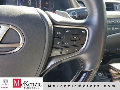 Used 2019 Lexus ES 350 w/ Premium Package FWD image 14