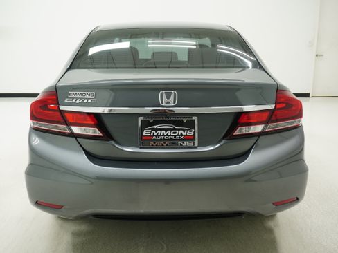 Used 2013 Honda Civic LX image 5