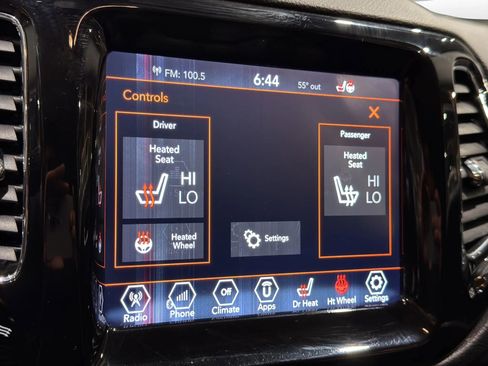 Used 2018 Jeep Compass Limited image 34