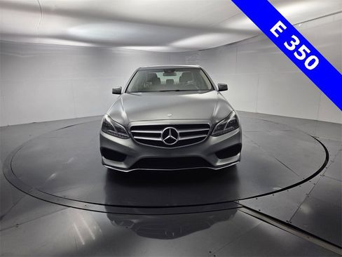 Used 2015 Mercedes-Benz E 350 Sedan image 6