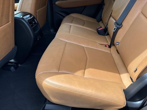 Used 2026 Cadillac XT5 Premium Luxury w/ Driver Assist Package FWD image 15