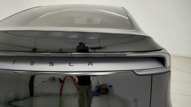Used 2026 Tesla Model Y 2WD image 26