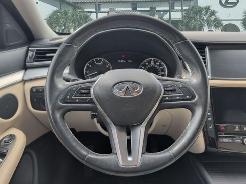 Used 2019 INFINITI QX50 Essential w/ Premium Heat Package FWD image 13