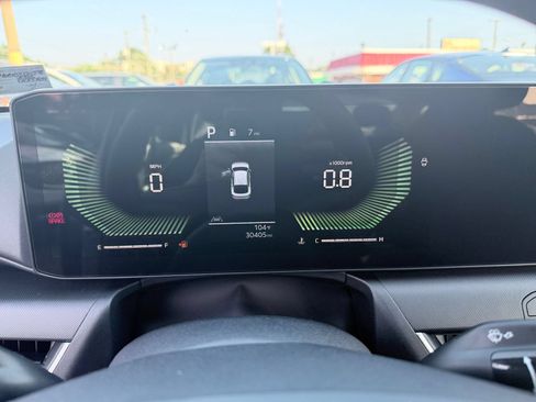 Used 2025 Kia K4 FWD image 38