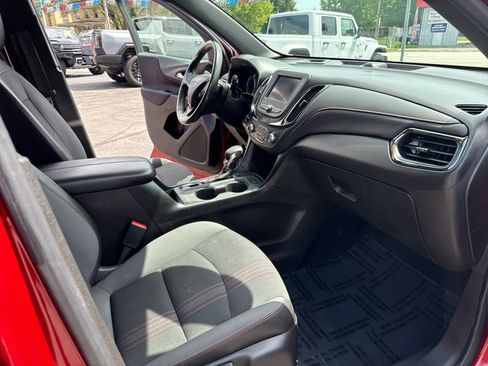 Certified 2022 Chevrolet Equinox RS w/ LPO, Floor Liner Package FWD image 20