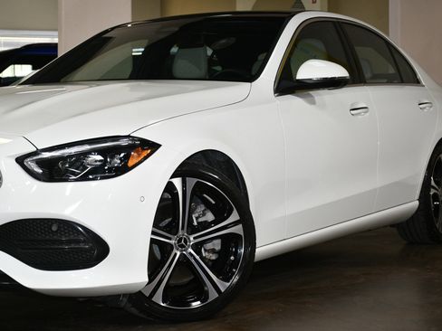 Used 2023 Mercedes-Benz C 300 Sedan image 54