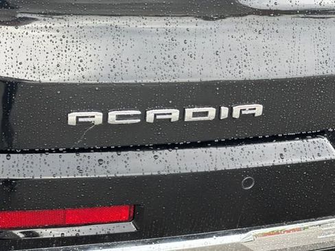 Used 2023 GMC Acadia Denali FWD image 38