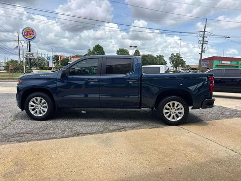 Used 2021 Chevrolet Silverado 1500 Custom RWD image 4