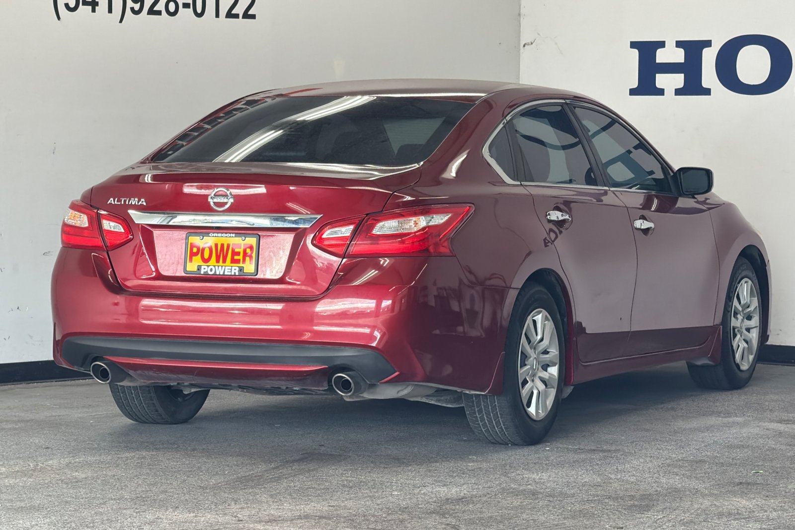 Used 2017 Nissan Altima 2.5 S w/ Power Driver Seat Package FWD image 3