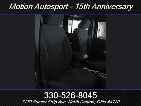 Used 2017 Jeep Wrangler Unlimited Sport AWD/4WD image 32