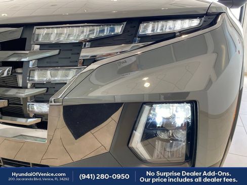 Certified 2024 Hyundai Santa Cruz XRT AWD/4WD image 12