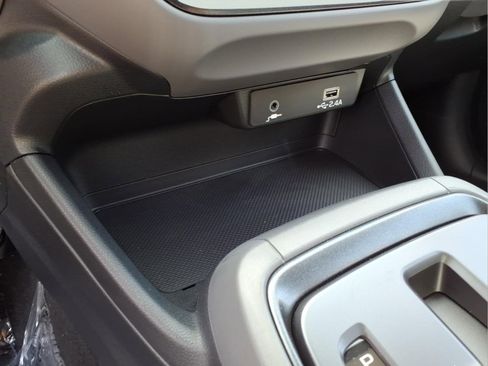New 2026 Subaru Crosstrek 2.5i AWD/4WD image 10