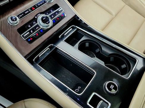 Used 2023 Lincoln Aviator Grand Touring w/ Equipment Group 301A AWD/4WD image 15
