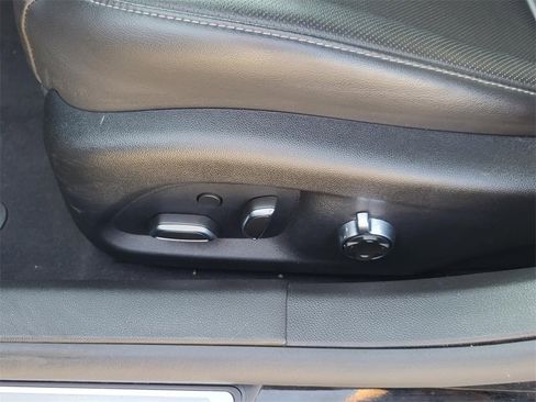 Used 2025 Cadillac CT5 Premium Luxury image 18