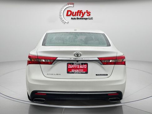 Used 2016 Toyota Avalon Touring image 17