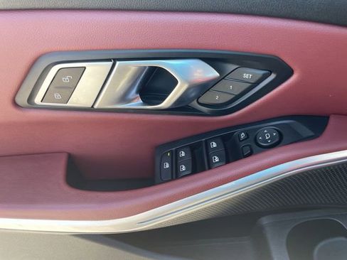 Used 2022 BMW 330i Sedan w/ Premium Package 2 image 24