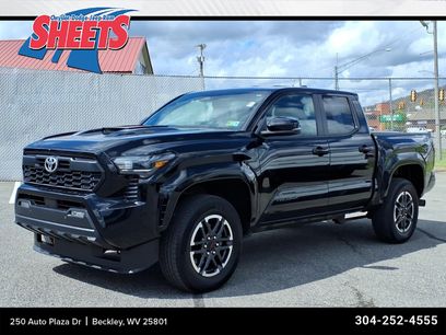 Used 2024 Toyota Tacoma TRD Sport w/ TRD Sport Upgrade Package