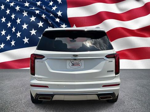Used 2022 Cadillac XT6 Premium Luxury w/ Platinum Package AWD/4WD image 10