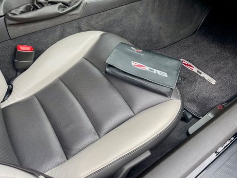 Used 2007 Chevrolet Corvette Z06 w/ Preferred Equipment Group image 55