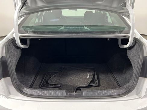 Used 2022 Volkswagen Jetta S image 13