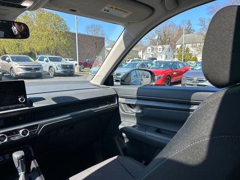 Used 2024 Honda CR-V EX image 26