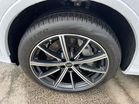 New 2026 Audi Q7 2.0T Premium Plus AWD/4WD image 11