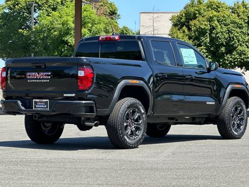 New 2025 GMC Canyon Elevation w/ Convenience Package image 5