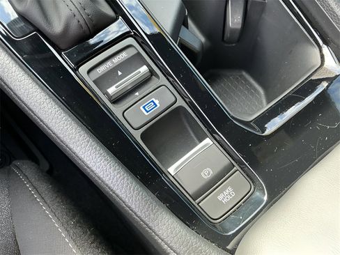 Certified 2025 Honda Accord Sport image 17