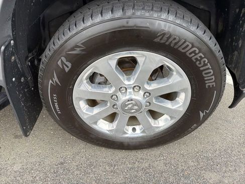 Used 2019 RAM 2500 Laramie AWD/4WD image 32
