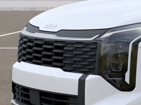 New 2026 Kia Sportage LX w/ LX Convenience Package FWD image 12