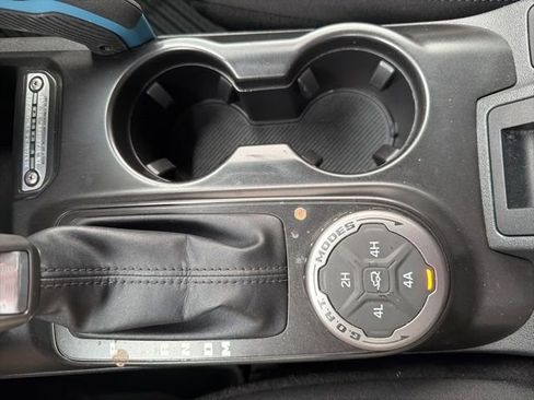 Used 2022 Ford Bronco Wildtrak image 35