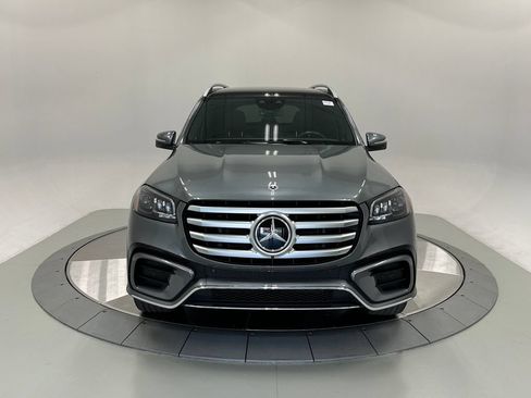 Certified 2025 Mercedes-Benz GLS 450 4MATIC image 3