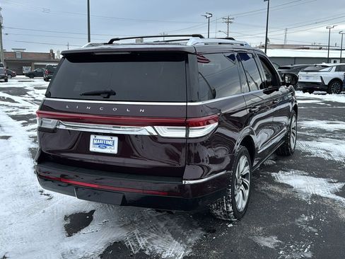 Used 2023 Lincoln Navigator Reserve w/ Equipment Group 201A image 6