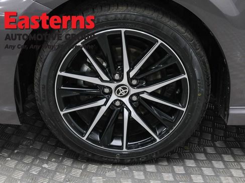 Used 2024 Toyota Camry SE FWD image 32