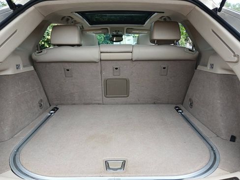 Used 2010 Cadillac SRX Luxury FWD image 17