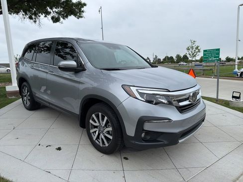 Used 2022 Honda Pilot EX-L image 2