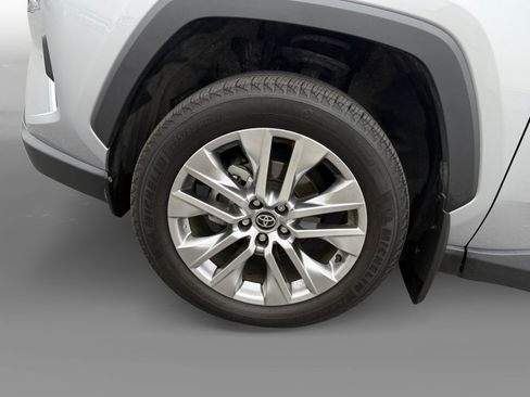 Used 2024 Toyota RAV4 XLE Premium w/ Weather Package FWD image 9