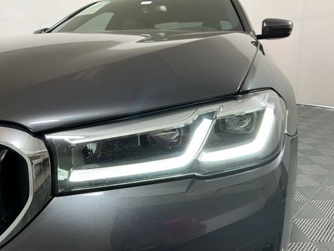 Certified 2022 BMW 530i w/ Executive Package image 8