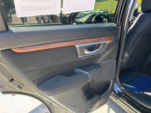Used 2017 Honda CR-V EX image 12