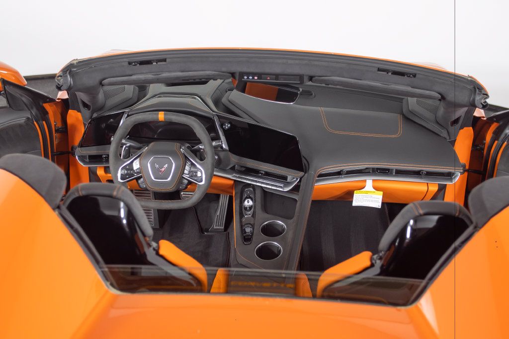 Used 2026 Chevrolet Corvette Stingray Premium Conv w/ Z51 Performance Package RWD image 51