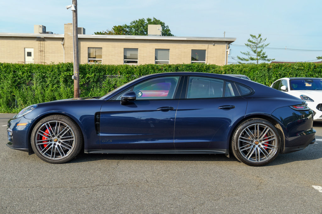 Used 2023 Porsche Panamera GTS AWD/4WD image 4