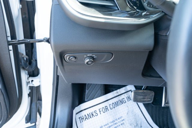 Used 2023 Buick Envision Essence w/ Sport Touring Package FWD image 25