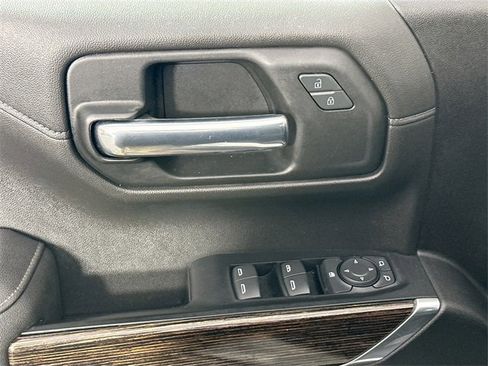 Used 2022 GMC Sierra 1500 Elevation image 23