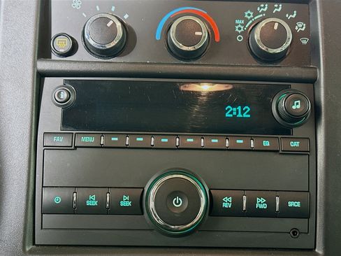 Used 2023 Chevrolet Express 3500 LS image 21