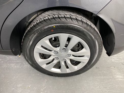 Certified 2024 Kia Soul LX image 23