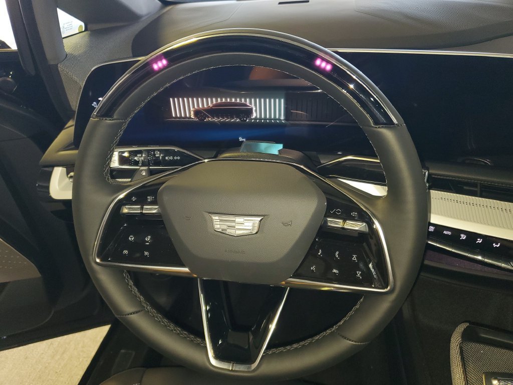 New 2027 Cadillac Optiq Sport RWD image 18