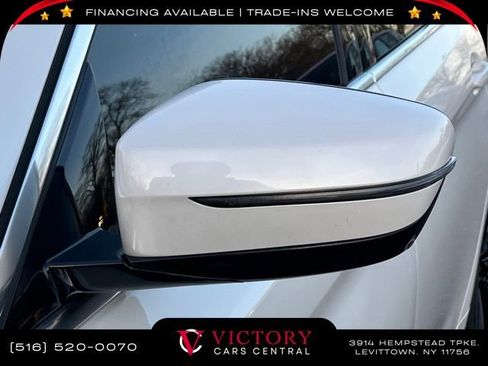 Used 2019 BMW 540i w/ Luxury Seating Package image 11