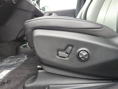 New 2026 Chrysler Pacifica Select FWD image 34