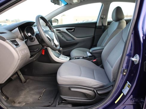 Used 2011 Hyundai Elantra GLS image 12